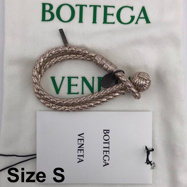 Bottega Veneta BV สร้อยข้อมือเงินถักห่วงเดียวขนาด S