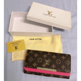 ของใหม่ Louis Vuitton กระเป๋าสตางค์หลุยส์ พร้อมกล่อง อุปกรณ์ครบ หลุย LV