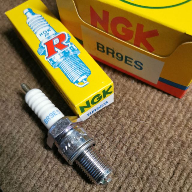 หัวเทียน NGK BR9ES 2จังหวะเกลียวยาว