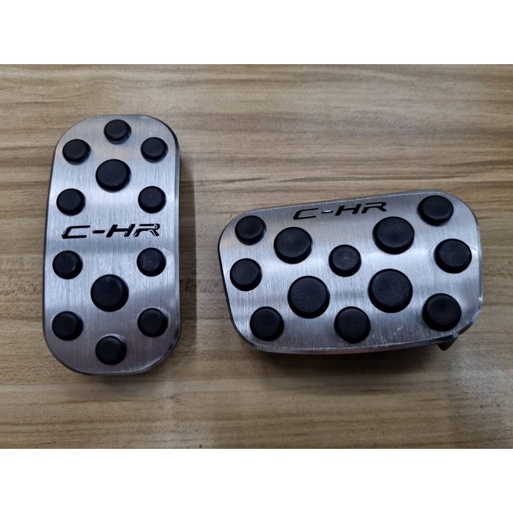 TOYOTA CHR PEDAL COVER แป้นเหยียบกันลื่น แบบครอบ ไม่ต้องเจาะ โตโยต้า ซีเฮสอาร์