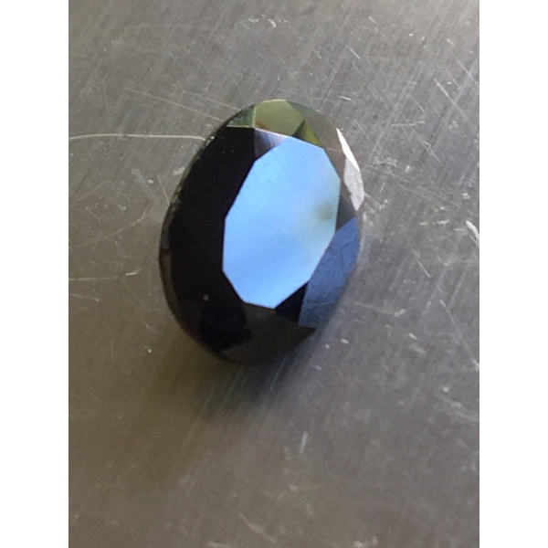 Black  spinel  2.5ct