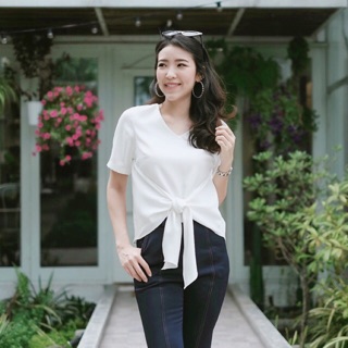 Cellin Top เสื้อแขนสั้น ผูกโบว์ด้านหน้า l Therosegardenshop
