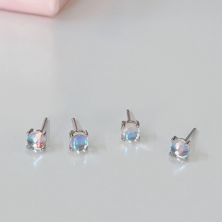 Suwann.na [ราคาต่อคู่] ต่างหู ต่างหูเงินแท้ โอปอล