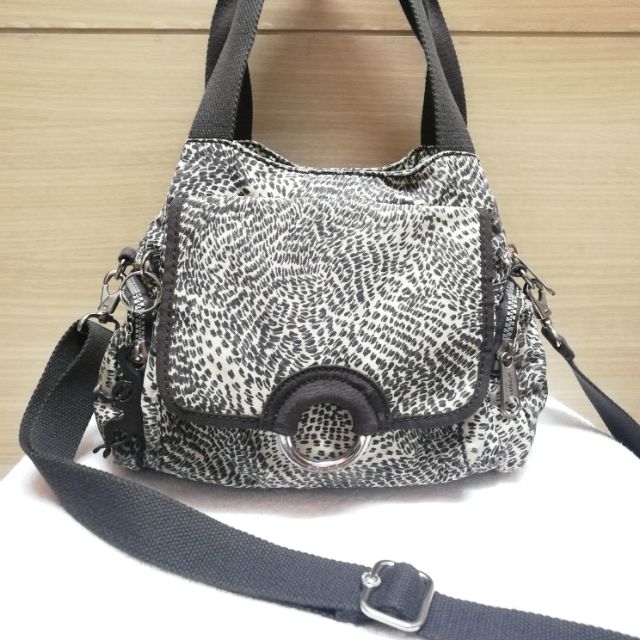 กระเป๋าเป้คิปลิ๊งค์ Kipling ของแท้​ มือ2 ขนาด 11นิ้ว