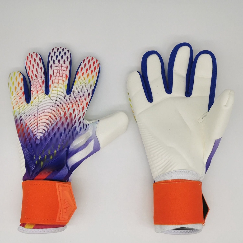 ถุงมือผู้รักษาประตูฟุตบอล adidas Predator Pro FS