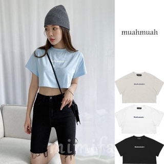 [muahmuah] เสื้อยืดครอป พิมพ์ลายกราฟฟิค Mua