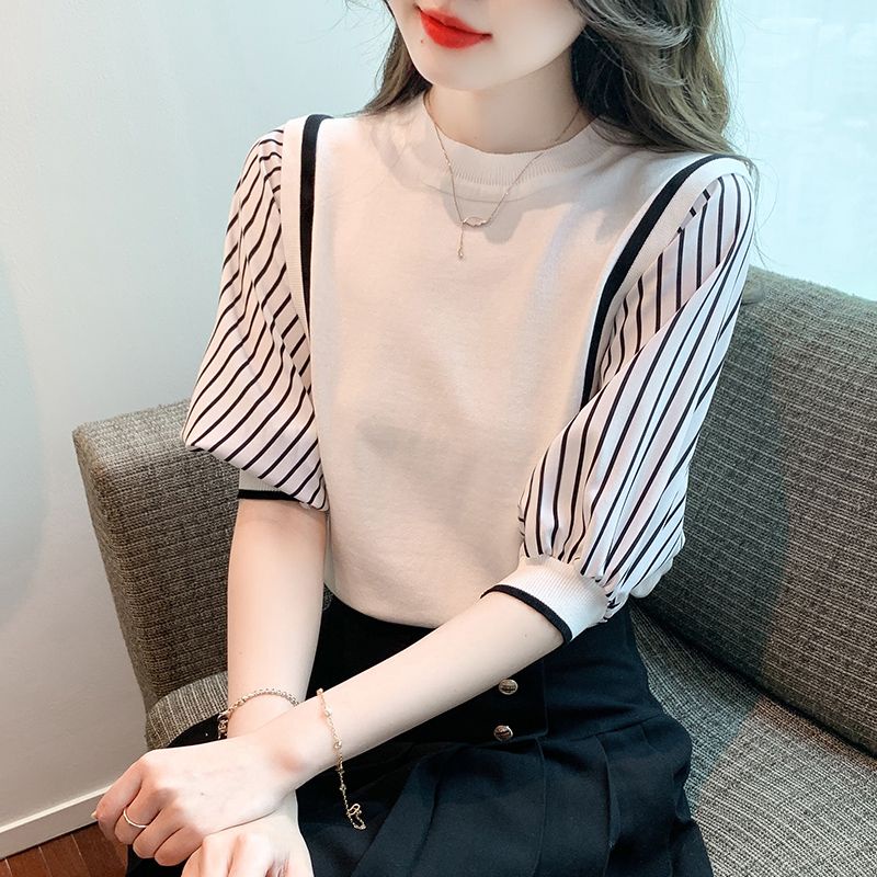 พร้อมส่ง✨เสื้อยืดแฟชั่นสไตล์เกาหลี แขนสั้น ลายทาง สีขาว หลวม ยางยืด ลำลอง มี 2 สี – โปรปัง