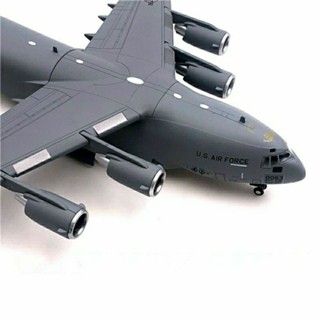 โมเดลเครื่องบินจําลอง 1: 200 US Army C-17 Overlord Strategic Transport Aircraft สไตล์ทหาร ของเล่นสําหรับเด็ก