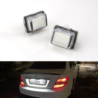 หลอดไฟติดป้ายทะเบียนรถยนต์ LED 12V สีขาว สําหรับ Mercedes-Benz W204 W204 5D W212 W216 W221 2 ชิ้น