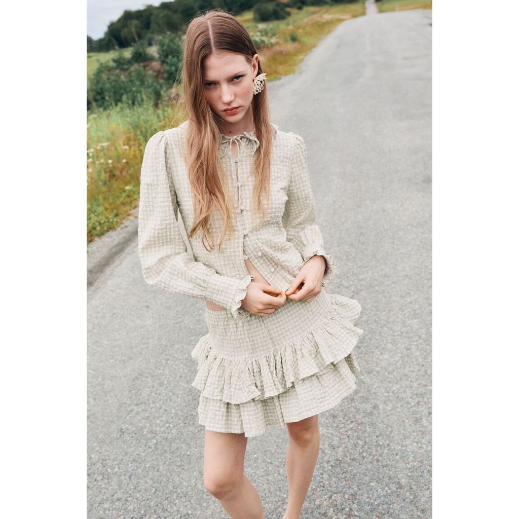 H&M(เอชแอนด์เอ็ม) กระโปรงทรงชั้นที่มีเชือกผูกปรับได้ ผู้หญิง 1296491_2