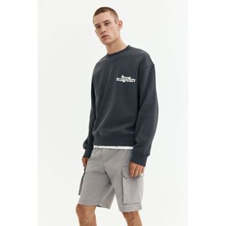 H&M(เอชแอนด์เอ็ม) กางเกงขาสั้นคาร์โก้ไนลอนทรงปกติ Men Regula…