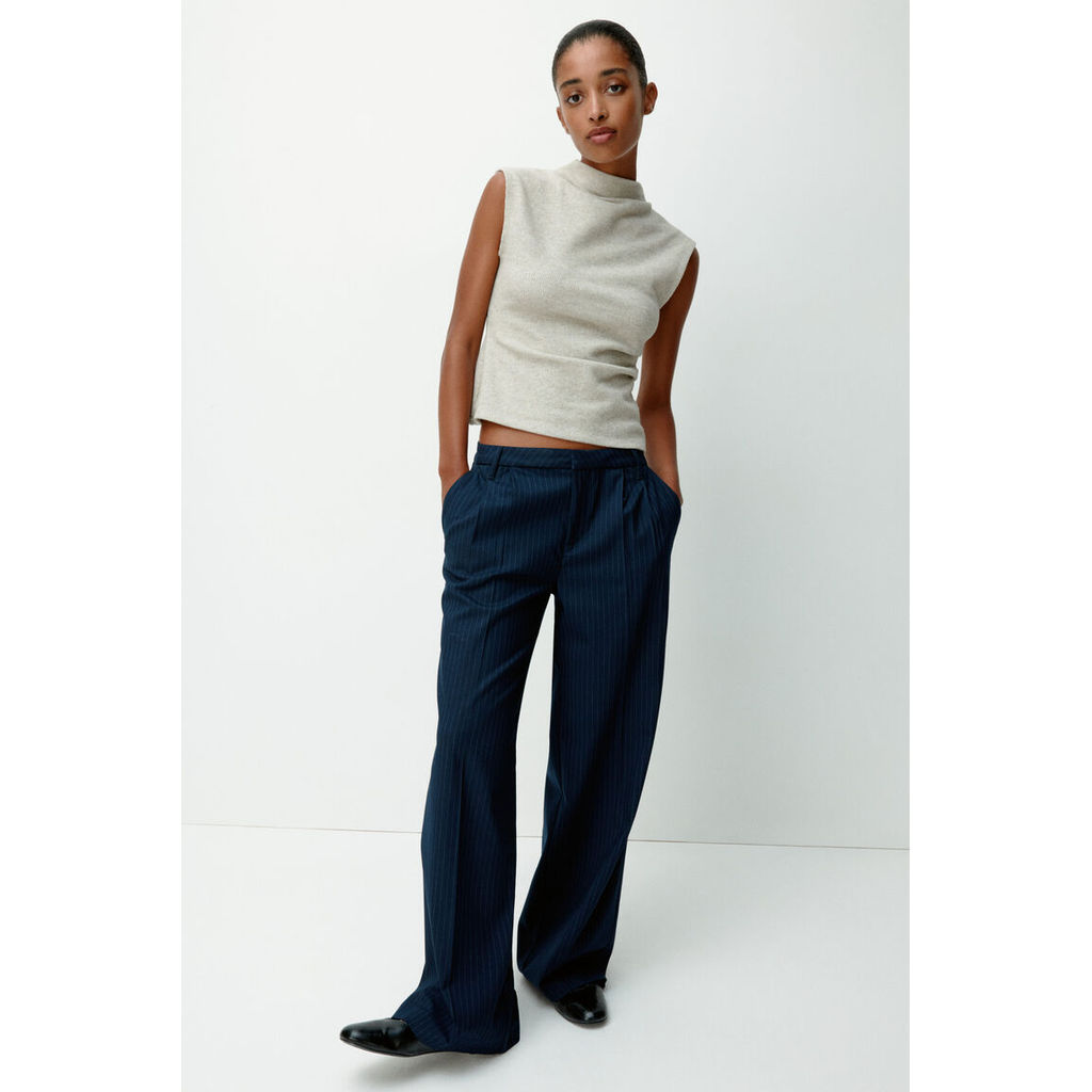 H&M(เอชแอนด์เอ็ม) กางเกงขายาวทรงเทเลอร์แบบกว้าง Women Wide tailored trousers 1292768_3