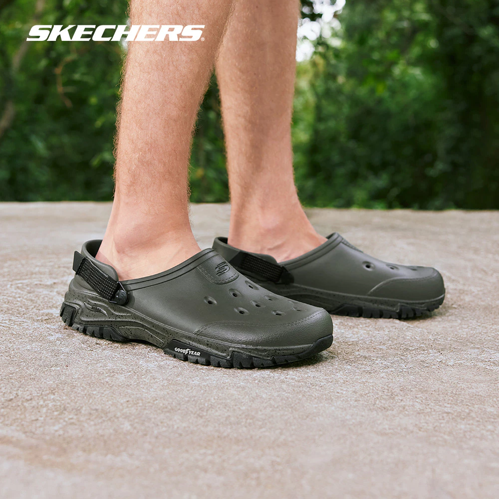 Skechers สเก็ตเชอร์ส รองเท้าผู้ชาย Men Foamies Arch Fit Outdoor Shoes - 243341-BRN