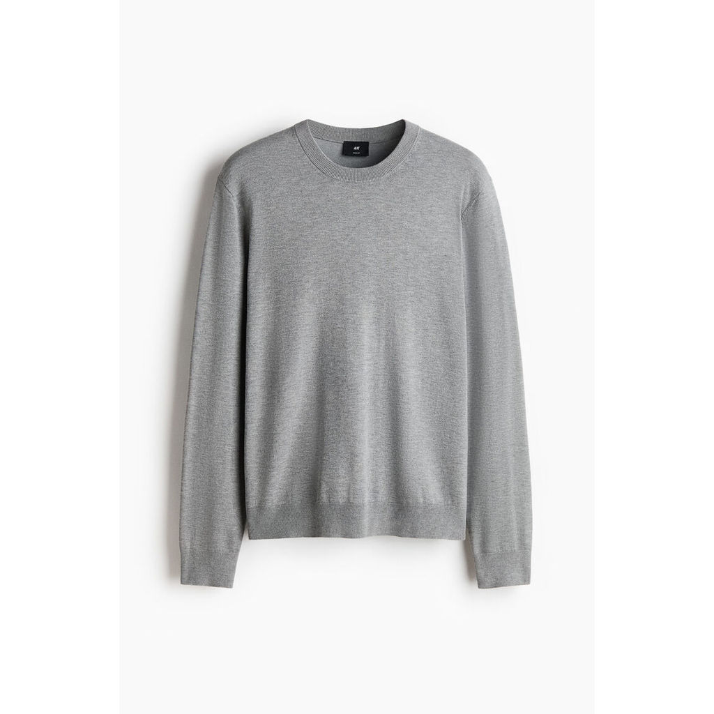 H&M(เอชแอนด์เอ็ม) เสื้อสเวตเตอร์ถักเนื้อละเอียดทรงปกติ Men Regular Fit Fine-knit jumper 1286500_1