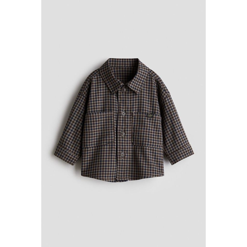 H&M(เอชแอนด์เอ็ม) เสื้อเชิ้ตผ้าทวิลทรงเข้ารูป Women Fitted twill shirt 1310372_2