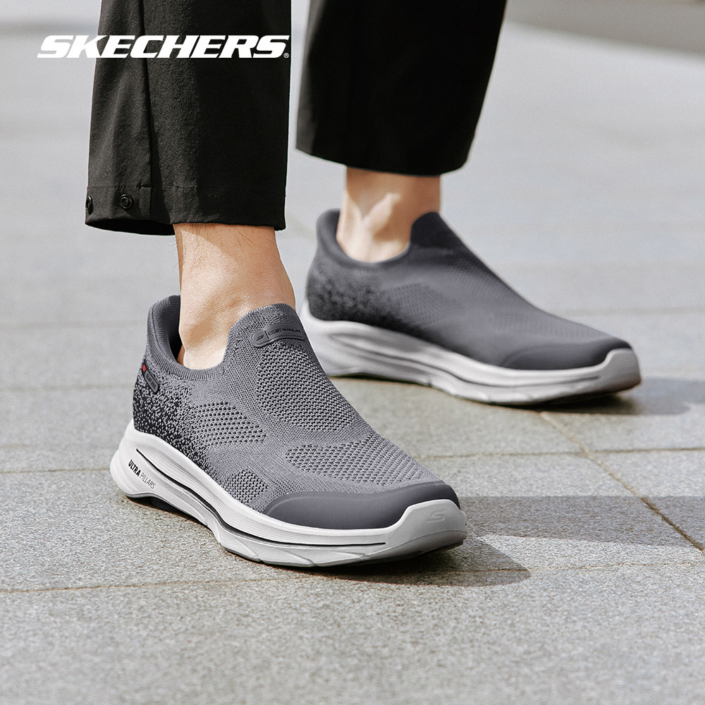 Skechers สเก็ตเชอร์ส รองเท้าผู้ชาย Men Slip-Ins GOwalk 8 Pelayo Walking Shoes - 216784-GYBK Air-Cool