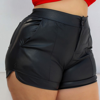 Short Couro Plus Size Feminino