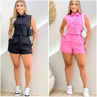 Conjunto Social de Alfaiataria com Croped e short com Bolso