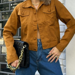 Jaqueta jeans marrom, preto, bege, rosa bebe, caramelo, verde militar feminino simples