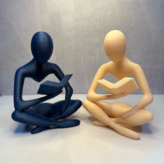 Escultura Minimalista 3D "Celestial Leitor" – Decoração Moderna para Casa e Escritório
