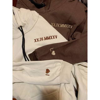 Blusa Moletom Bordado Data - Presente personalizado Bordado namorados família número romano