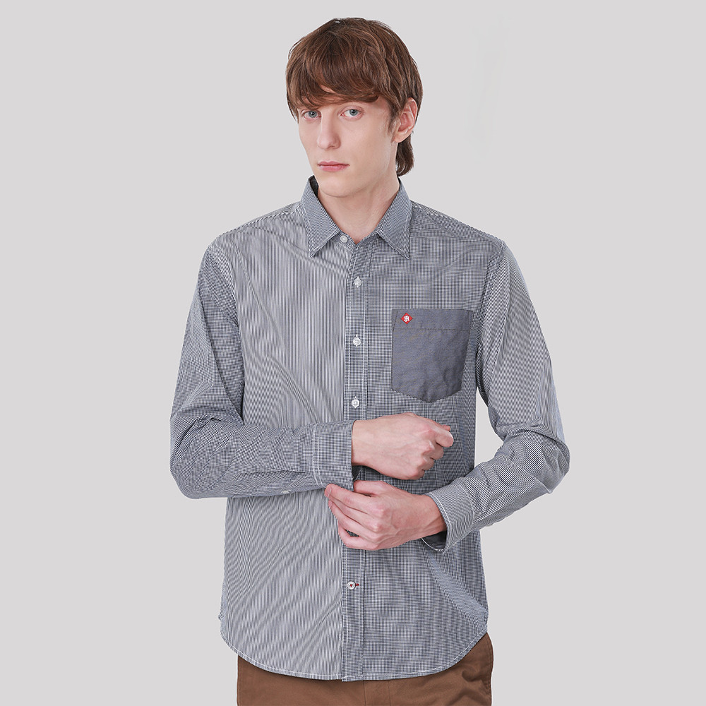 John Henry เสื้อเชิ้ตผู้ชายแขนยาว ทรงเข้ารูป รุ่น JH F325MSLSM06 - สีกรมท่า