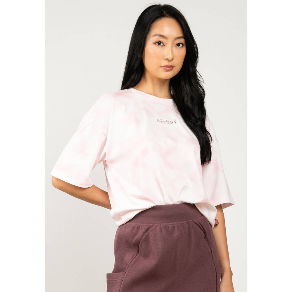Skechers สเก็ตเชอร์ส เสื้อยืดแขนสั้นผู้หญิง Women Urban Outdoor Short Sleeve Tee - SL325W448-AP03