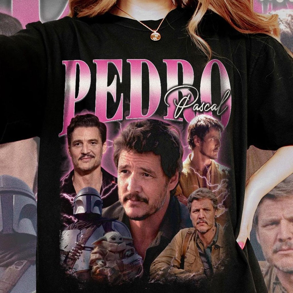 2025 Gildan แขนสั้นสําหรับชาย Pedro Pascal สีชมพู Mandalorian Fantastic Four เสื้อยืด, Retro Pedro P