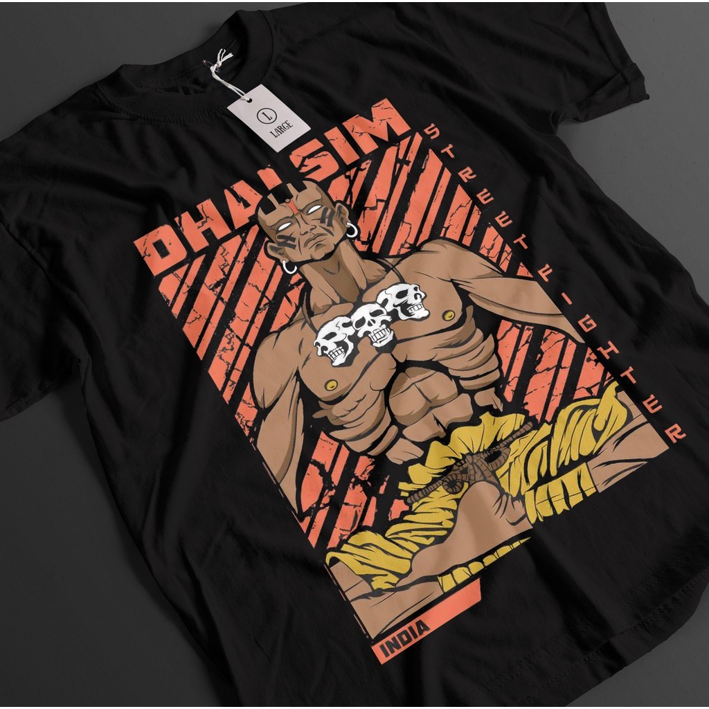 เสื้อยืด Street Fighter รวมลาย Dhalsim, Ken และ Akuma เหมาะสำหรับแฟนเกม файติ้ง