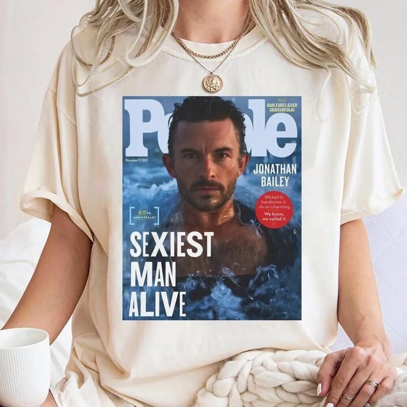 เสื้อยืดJonathan Bailey จากWicked สไตล์เซ็กซี่เหมือนSexiest Man Alive