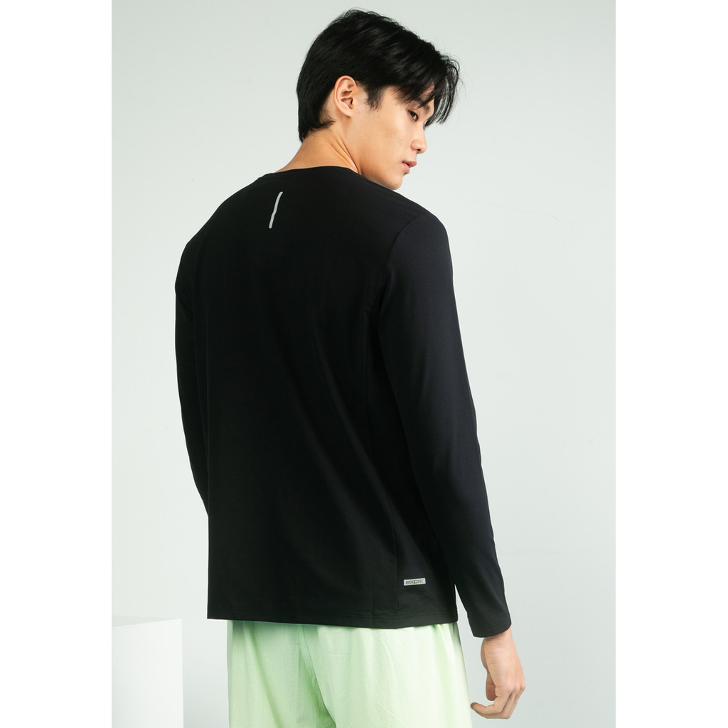 Skechers สเก็ตเชอร์ส เสื้อยืดแขนยาวผู้ชาย Men Running Performance Long Sleeve Tee - SP325M358-0018 — صورة 2