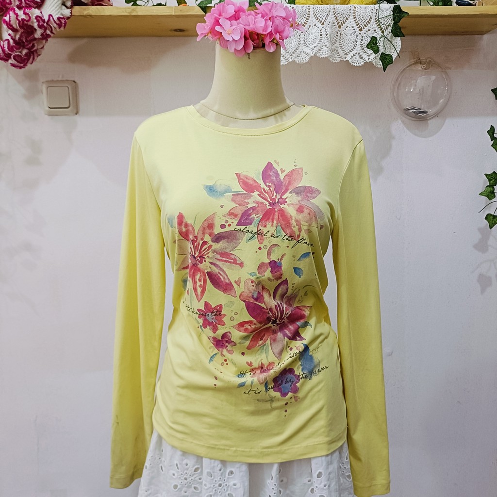 Mori Kei เสื้อยืดลายดอกไม้สีเหลืองพาสเทล