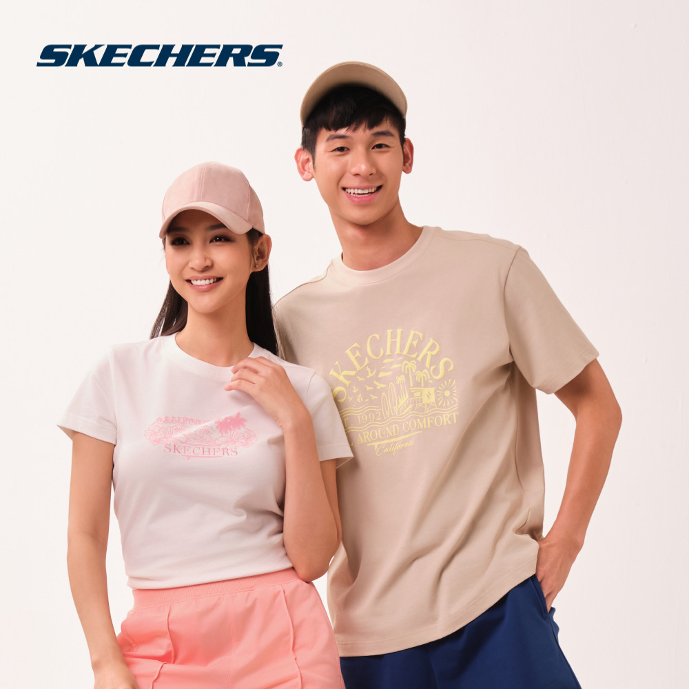 Skechers สเก็ตเชอร์ส เสื้อยืดแขนสั้นผู้ชาย Men Cali Summer Iconic Short Sleeve Tee - SL126M197-0046