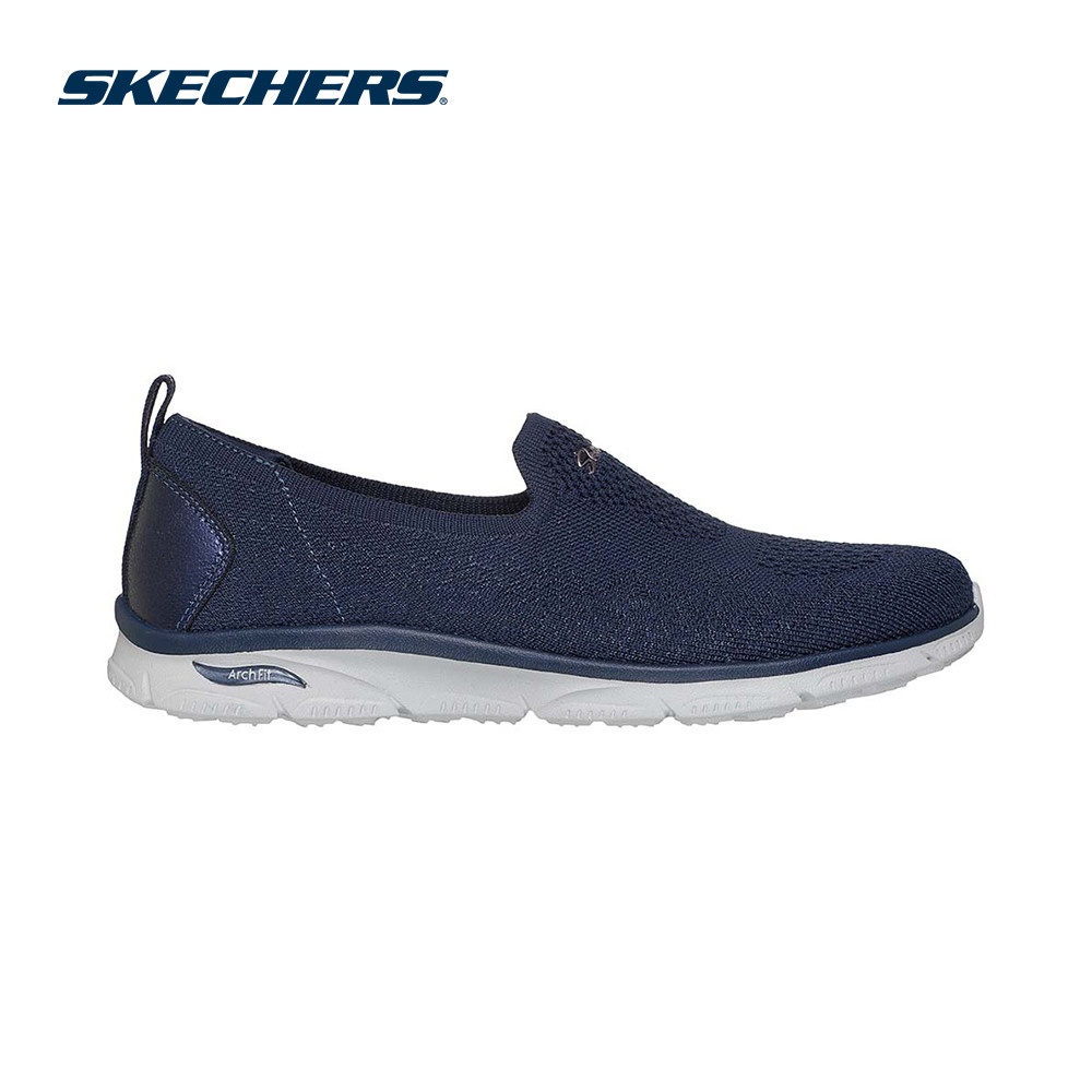 Skechers สเก็ตเชอร์ส รองเท้าผู้หญิง Women Modern Comfort Arch Fit Sunny Lunar Light Shoes - 100733-NVY (latest)