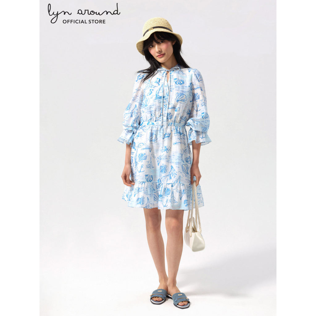 Lyn around - เดรสสั้นผ้าเชียร์พิมพ์ลาย คอลเลกชัน Califonia Yacht Club (A26SGWE008)