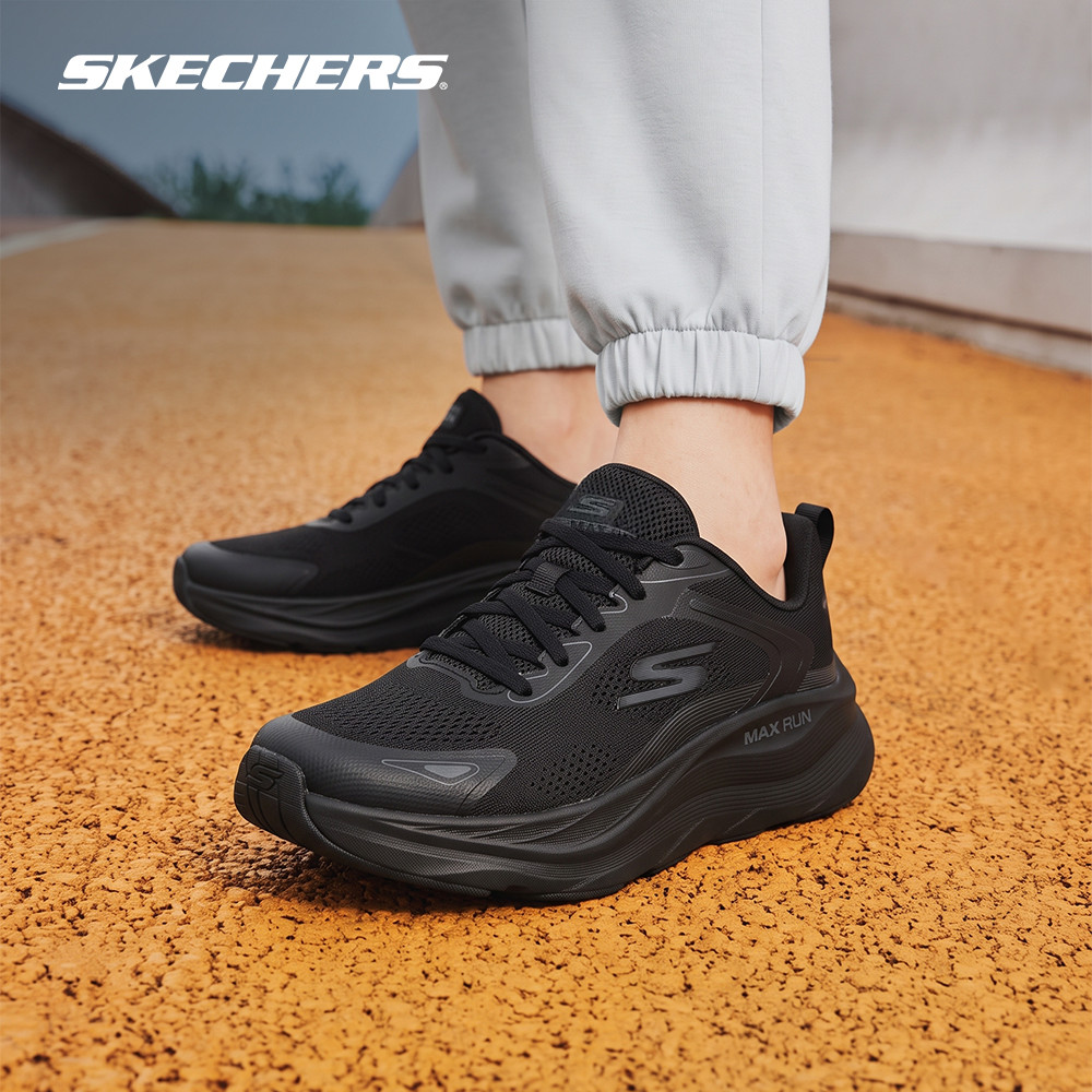Skechers สเก็ตเชอร์ส รองเท้าวิ่งผู้หญิง Women GOrun Max Run Pacewave Running Shoes - 129202-BBK (latest)