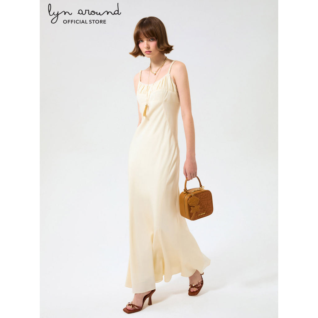 Lyn around - เดรสยาวสายเดี่ยว คอลเลกชัน Rosewood Fleur (A26CGWA196)