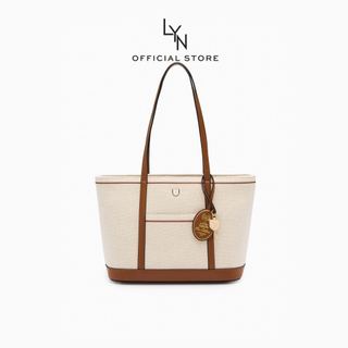 LYN - Carina Racquet L Bucket Bag กระเป๋าโท้ท   (L26SBWA080)