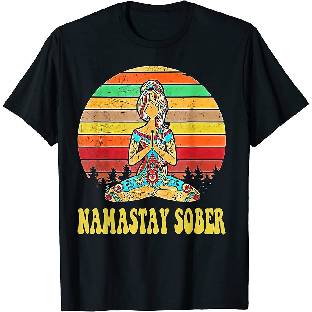 เสื้อยืดผู้ชาย Namastay Sober ออกแบบพิเศษสำหรับการฟื้นตัว