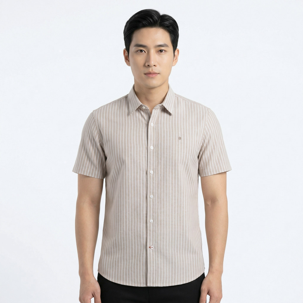 John Henry เสื้อเชิ้ตผู้ชายแขนสั้น ทรงเข้ารูป รุ่น JH S426MSSSM13 - สีกากี