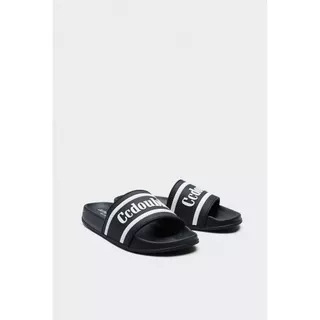 CC DOUBLE O CC DOUBLE O LOGO SLIDES ยูนิเซ็กซ์ รองเท้าแตะแบบสวม CC DOUBLE O รุ่น O26WSUA002 (AW26 #P3)