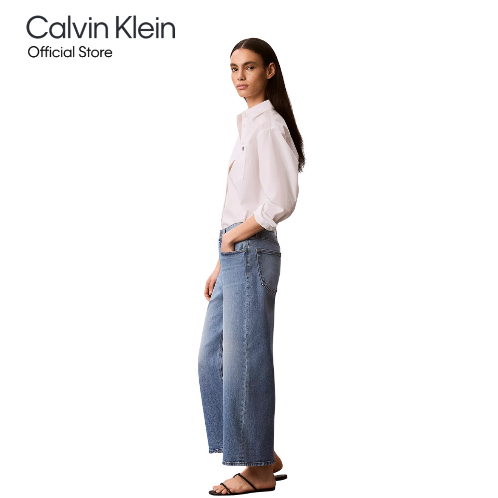 CALVIN KLEIN กางเกงยีนส์ผู้หญิงเอวสูง High-Rise Cropped Wide Leg Denim รุ่น 47G762G 1MG-สีฟ้า