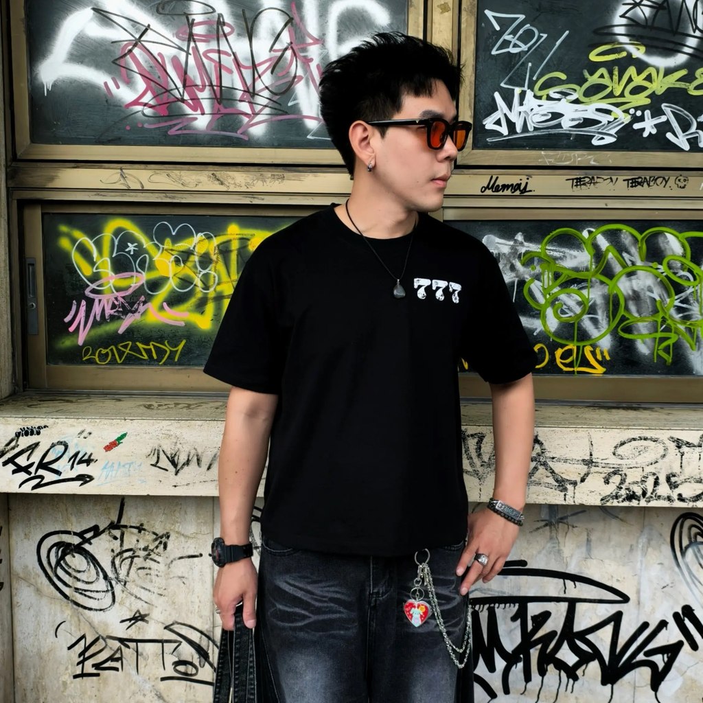 เสื้อยืดผู้ชายแฟชั่นลายพิมพ์ คู่ชายหญิงไซส์ใหญ่ ทรงหลวม