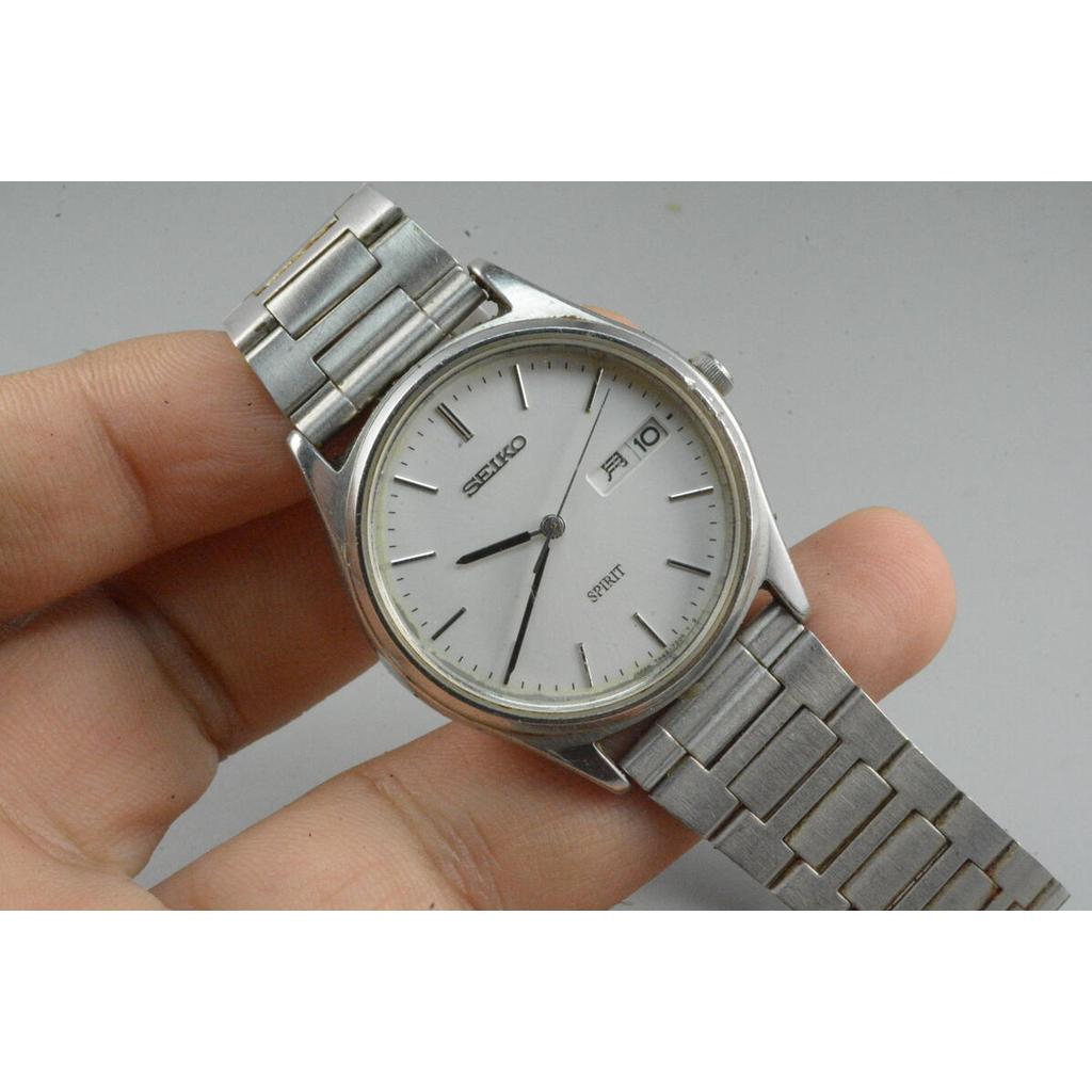 นาฬิกา Vintage มือสองญี่ปุ่น  Seiko Spirit 7N43 7B60 หน้าปัดสีเทา ผู้ชาย ควอตซ์   ทรงกลม 35mm
