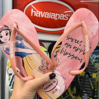 ช้อป1390,ไซซ์ 39/40/พร้อมส่ง/ของแท้/มือหนึ่ง/นำเข้าบราซิล!Havaianas เจ้าหญิงดิสนีย์สโนไวท์ (disney princess snowwhite)