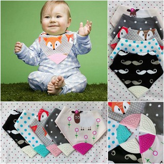 ยางกัด+ผ้าซับน้ำลาย สำหรับเด็ก3เดือน 1 ขวบ Baby Bandana Dribble Bib with Silicone Teething Chew Teether