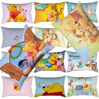 ปลอกหมอนพิมพ์ลาย winnie the pooh one - sided 30x50 เซนติเมตรสําหรับตกแต่งบ้าน