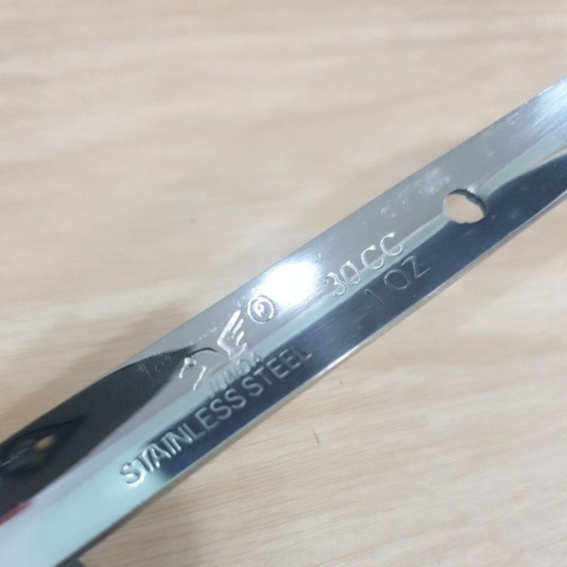 กระบวยสแตนเลส30cc กระบวยน้ำเชื่อม ตักได้น้ำ อุปกรณ์ร้านน้ำ ร้านเครื่องดื่ม