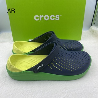 รองเท้าแตะcrosรองเท้าแบบสวมของผู้ชายเป็นย่างแท้100% น้ำหนักเบามากๆสวมใส่สบายใสทนไม่ขาดง่ายดูดีทันสมัย กำลังฮิตงานสวยทุกค