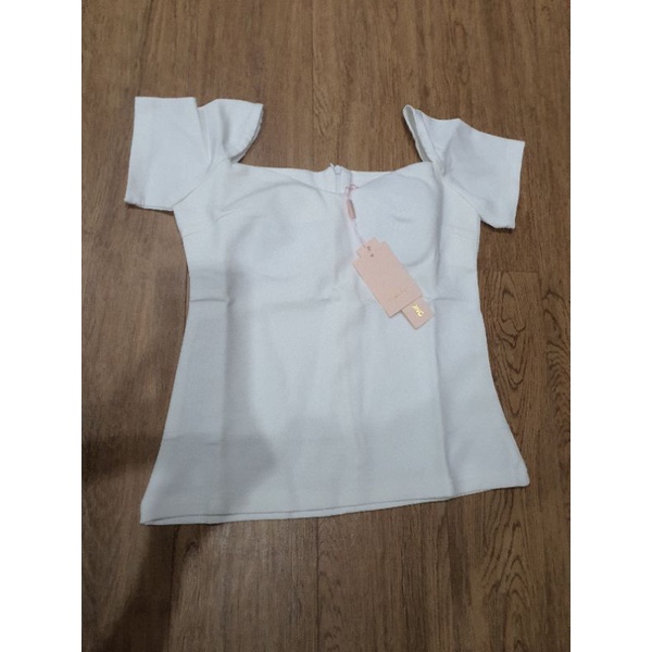 เสื้อ ป้าย Promthong มือ 1